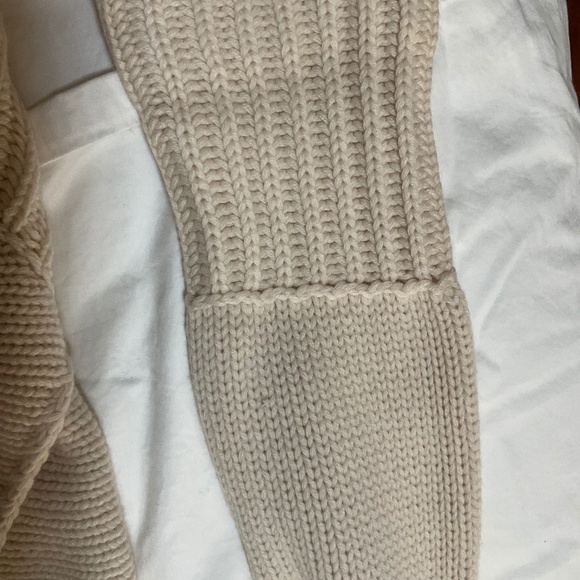 Cardigan Sweater - Picture 15 of 16